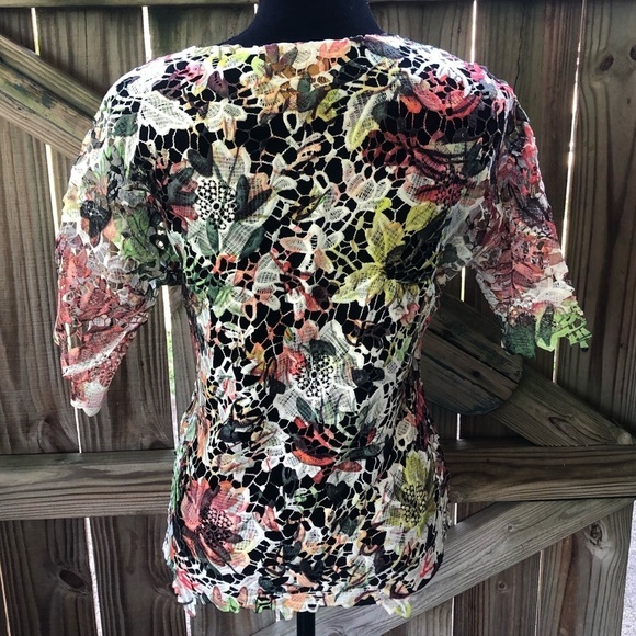 Domenico Vacca Guipure Lace Short Sleeve Blouse Size 02 - Picture 2 of 6